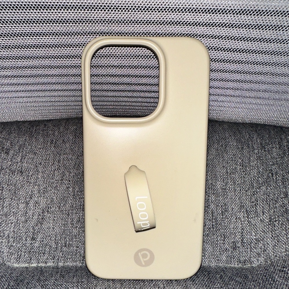 Loopy Case Beige Phone Case with Kickstand